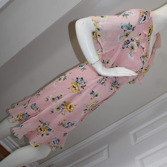 LUSH Botanical Printed Wrap Dress - Picture 4 of 8